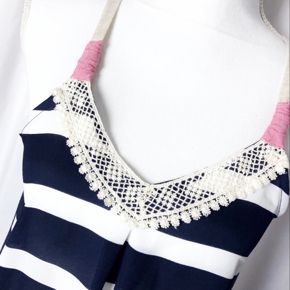 Super Cute!!! Mixed Fabric Flowy Tank!  Sz S/M